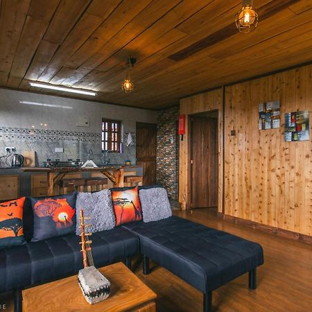 דירות Timau The Wonky House מראה חיצוני תמונה